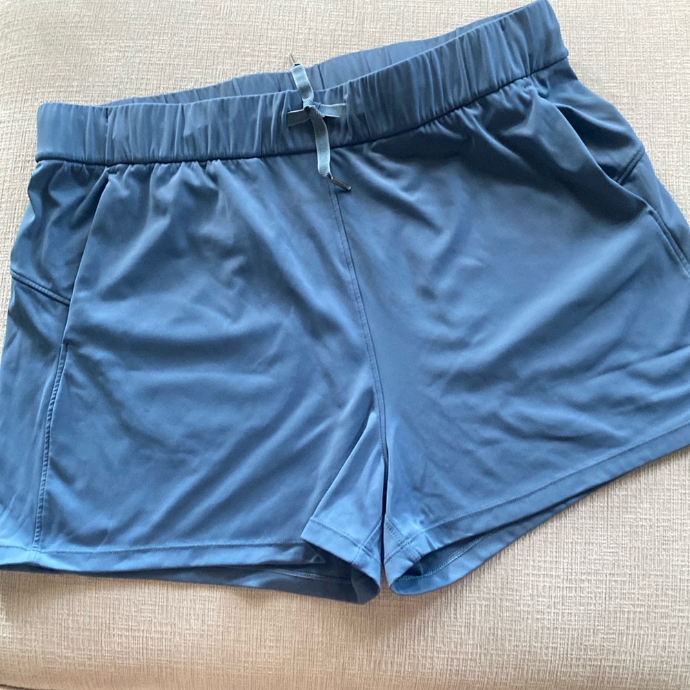 Willit yoga shorts
